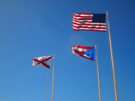 Flagpoles on El Morro today customarily fly the United States flag, the Puerto Rican flag and the Cross of Burgundy Flag, also known in Spanish as las Aspas de Borgoña, a standard which was widely used by Spanish armies around the world from 1506–1785. 